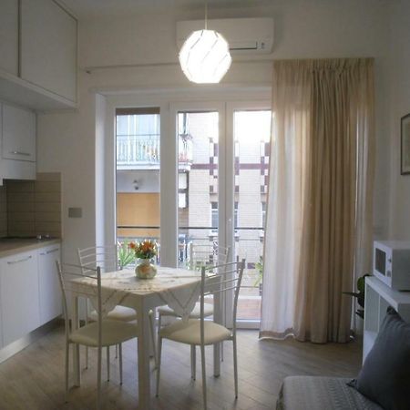 Lovely Little Apartment In Via Aurelia Rome Buitenkant foto